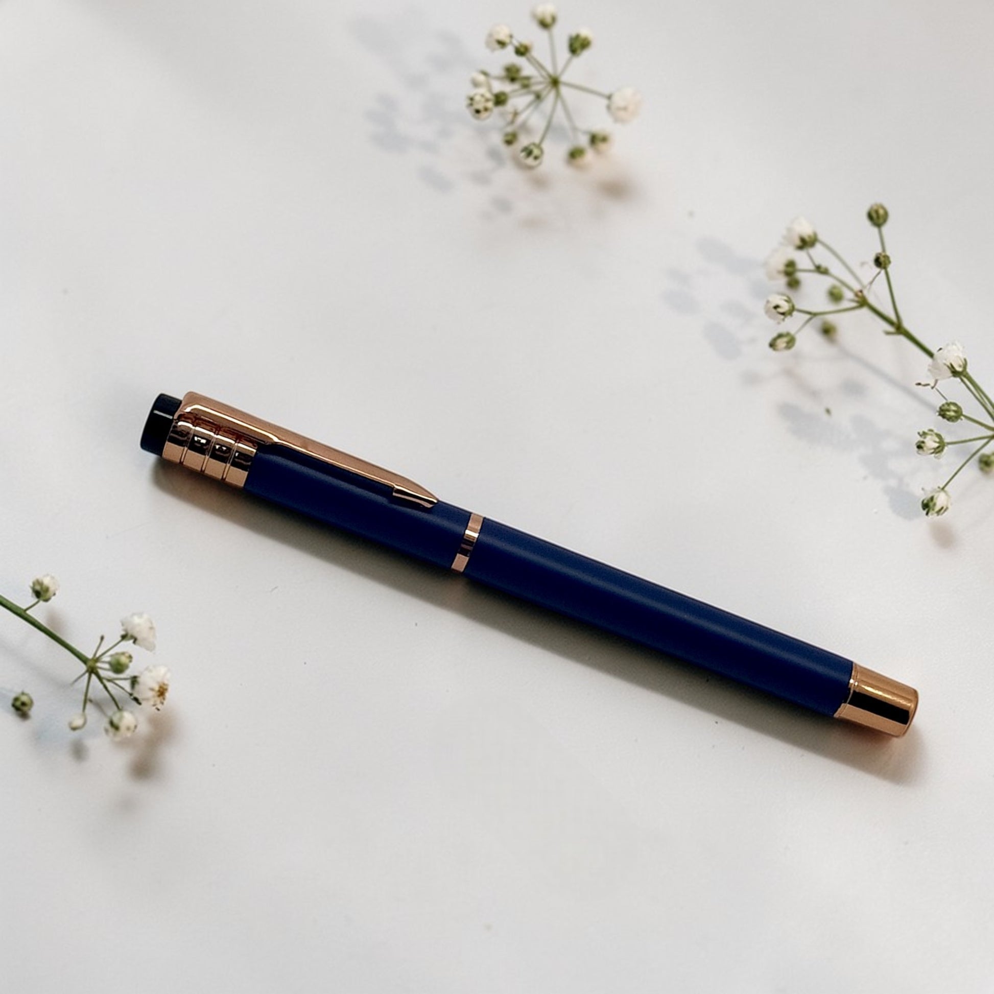 Penna Roller Personalizzata con Incisione - Scrittura Fluida - Vari Colori Laurea