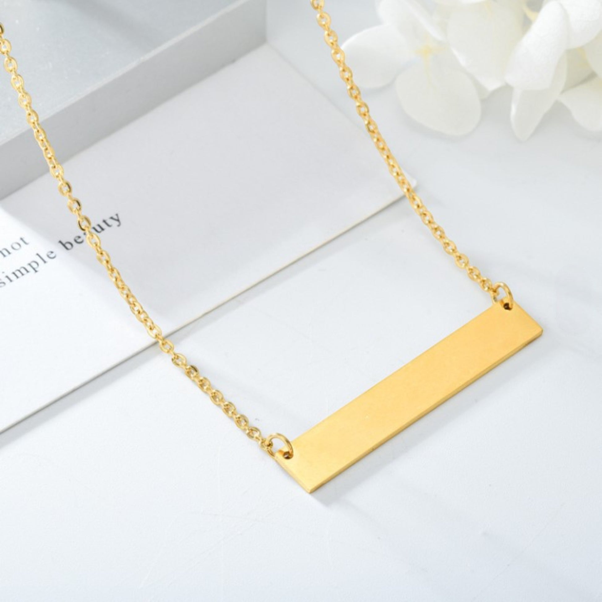 Collana con nome inciso