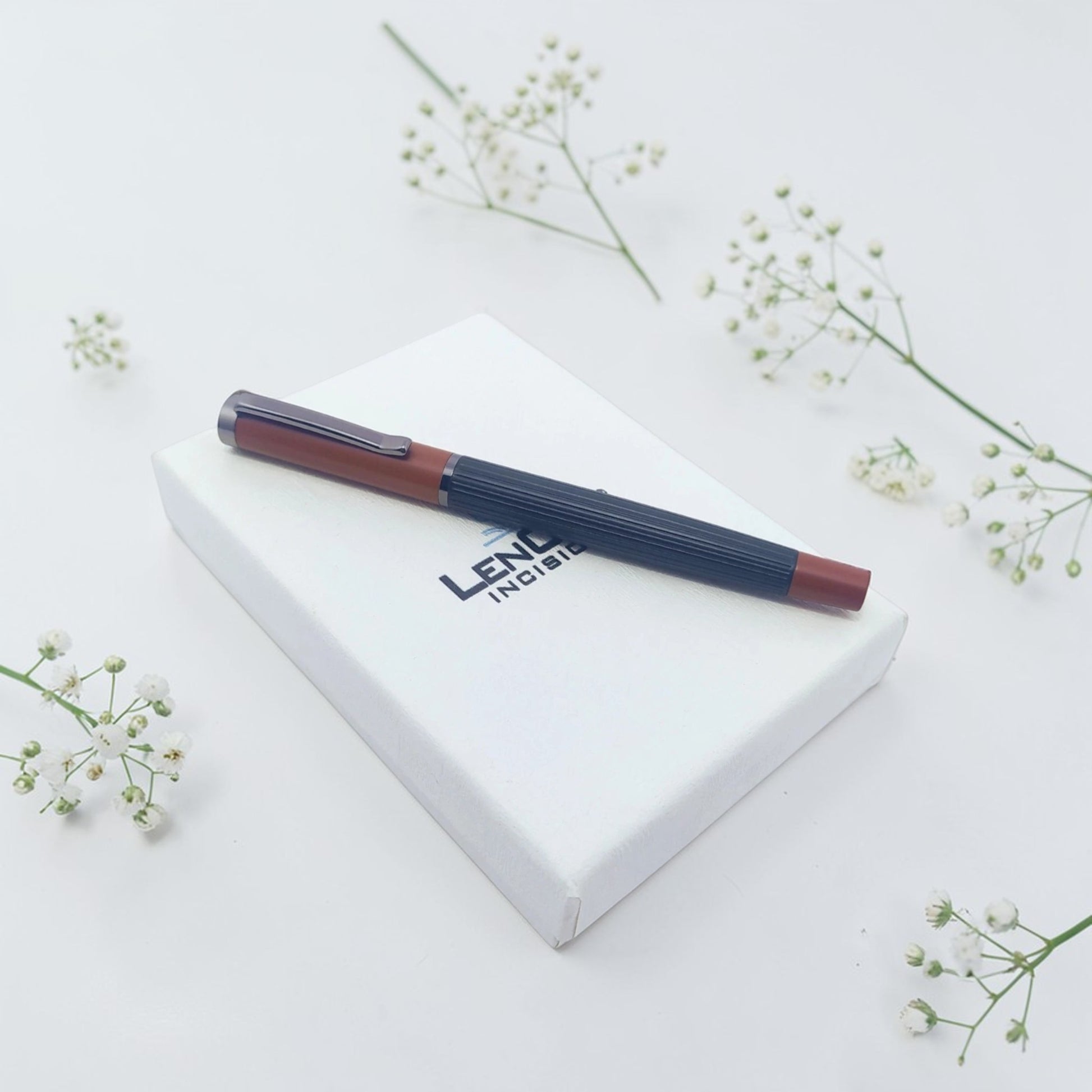 Penna Roller Elegante Personalizzata – Incisione Nome Inclusa – Idea Regalo Anniversario